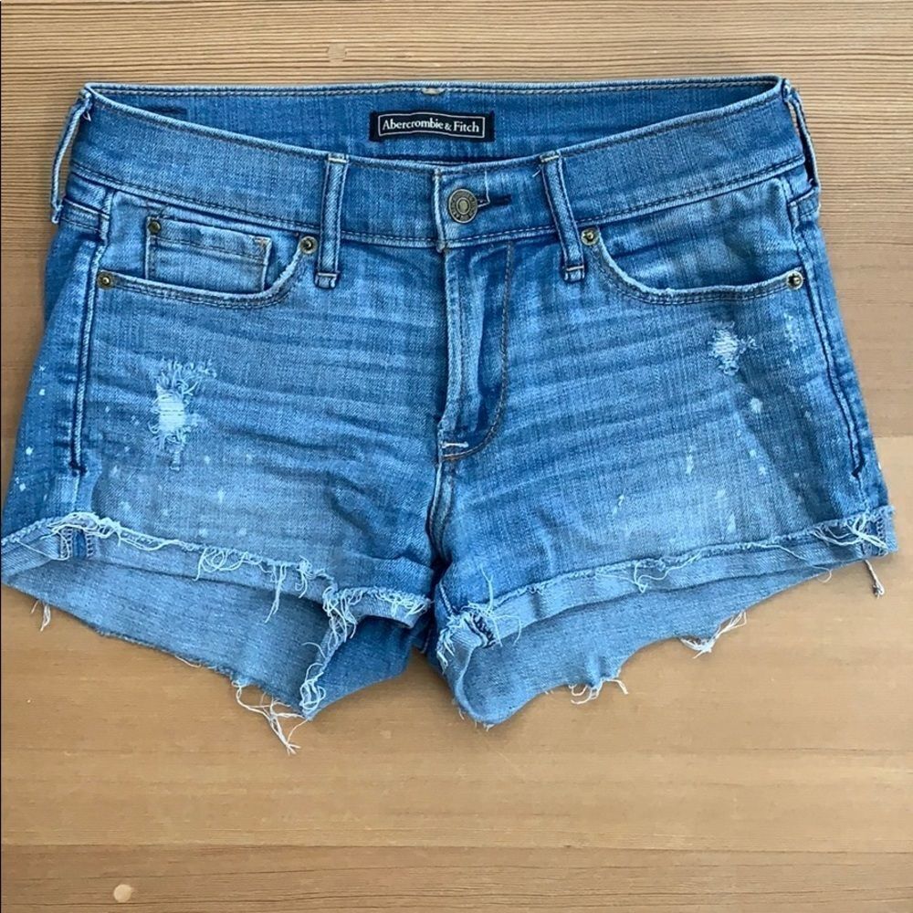 Abercrombie & Fitch distressed shorts